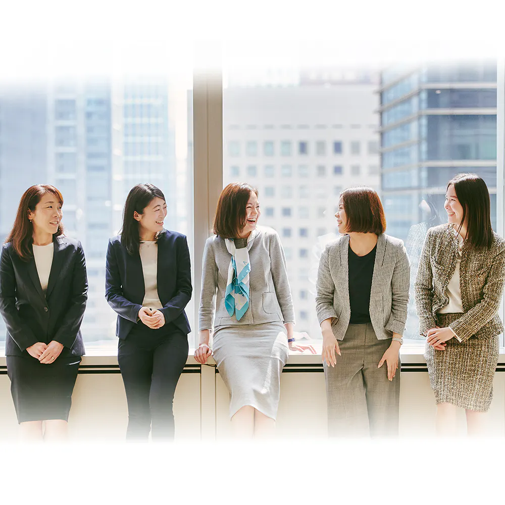 UBSだから分かる、学べる、成長できる。5部門の現役女性社員のキャリアと本音に迫る