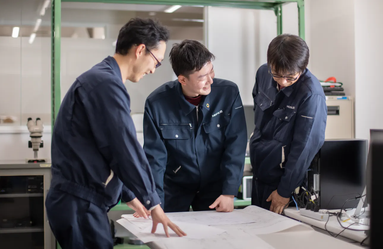 自分の意見を言い合える環境です。お客さまに喜んで頂けることを目指し、日々努力をしています。