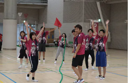 社員全員で運動会！「遊ぶときは全力で遊ぶ！」これがバリュークリエーション株式会社のモットー！