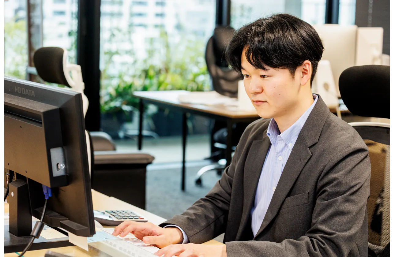 採用データ(初任給・待遇など)