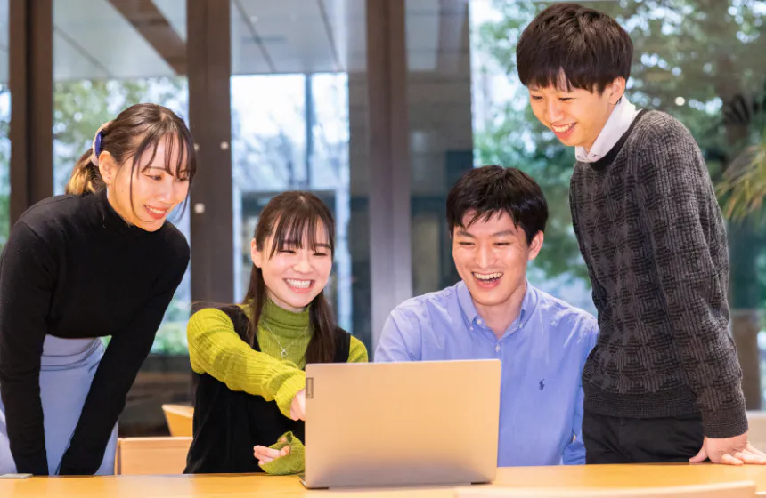 「すぐに活躍、ずっと成長」できる環境
