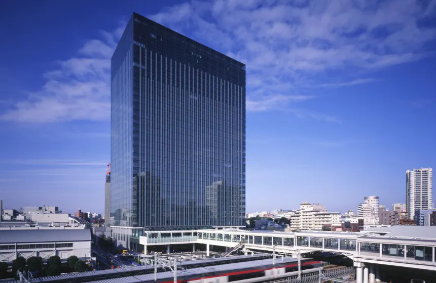 勤務地は東京
