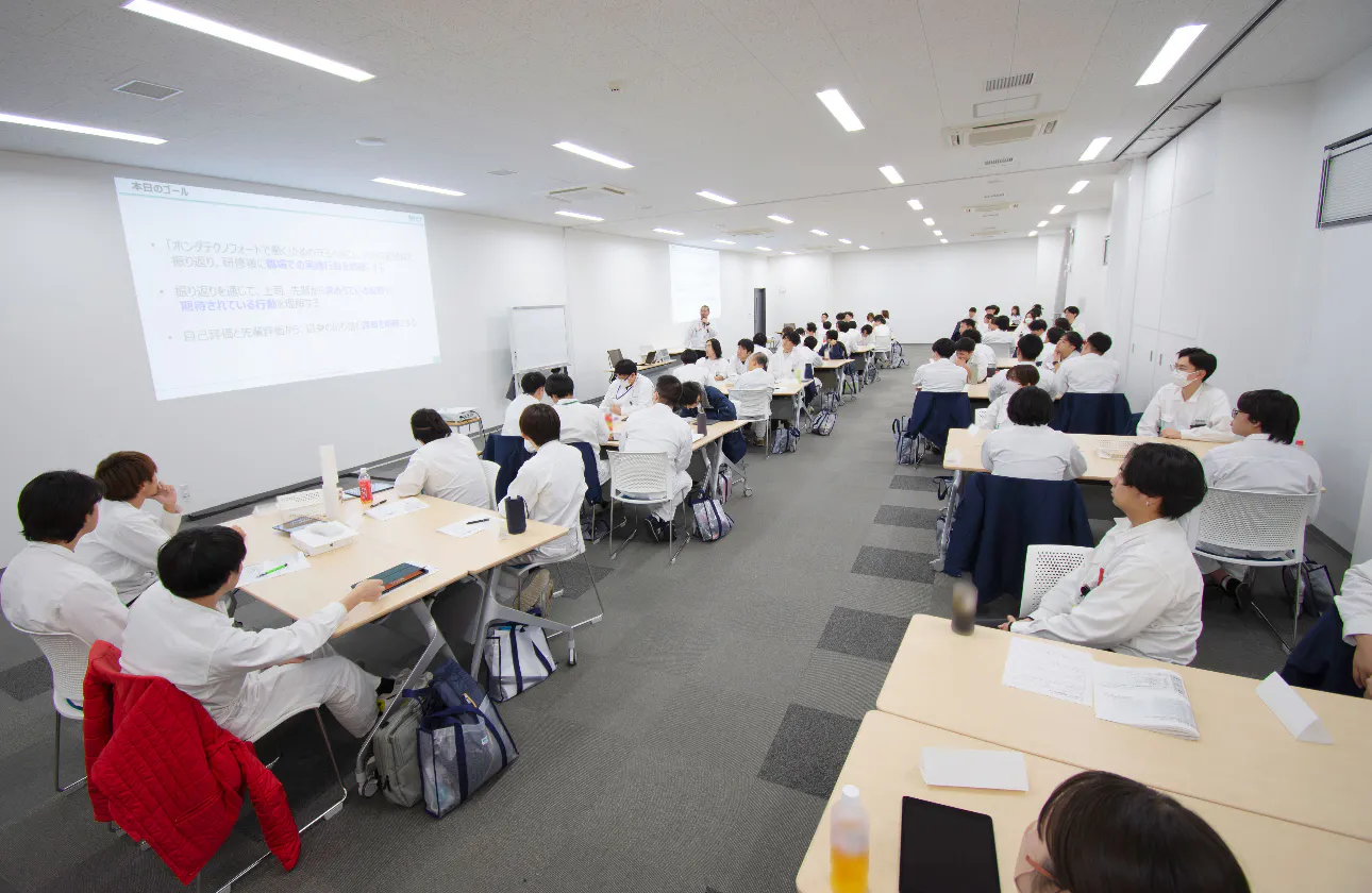 入社後1年目のトレーニング体系