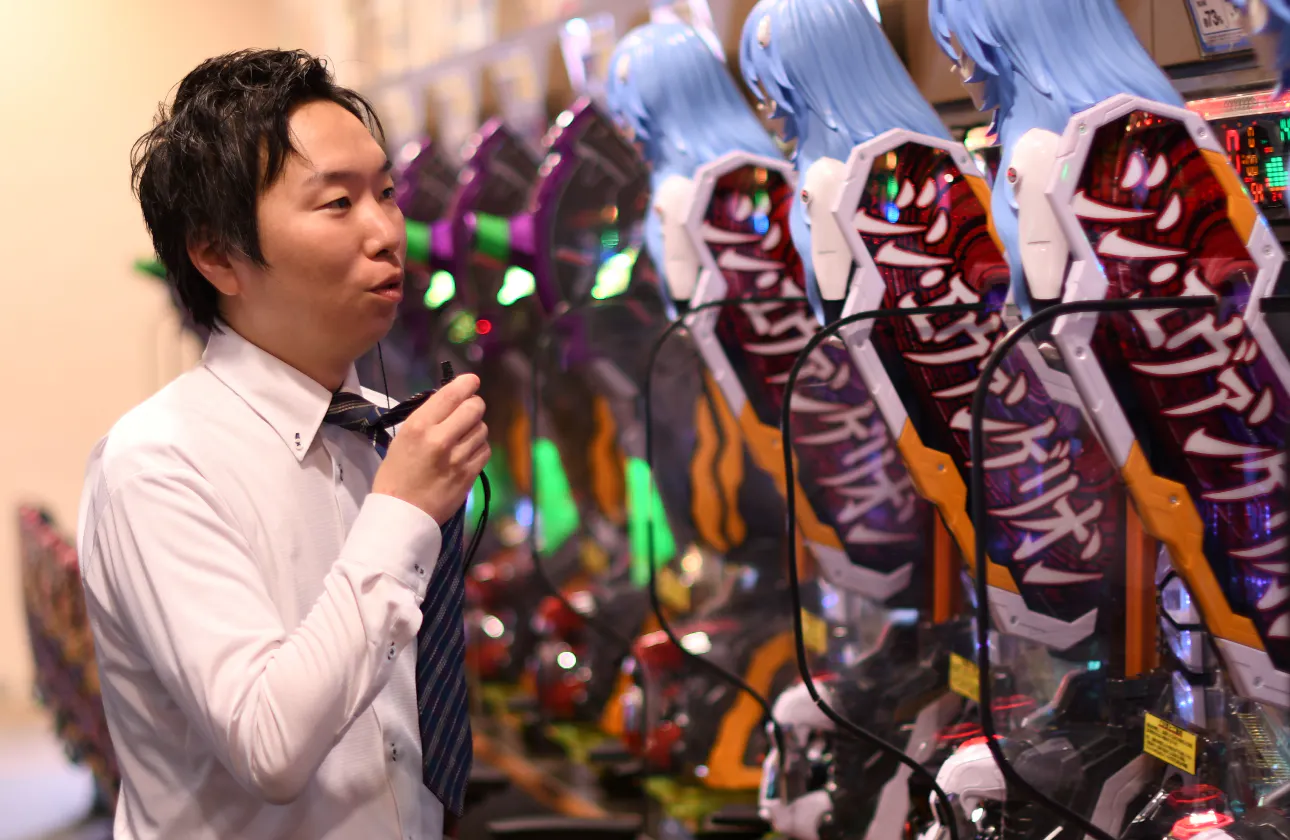 パチンコは知らないけど、 「人」に魅力を感じて入社。