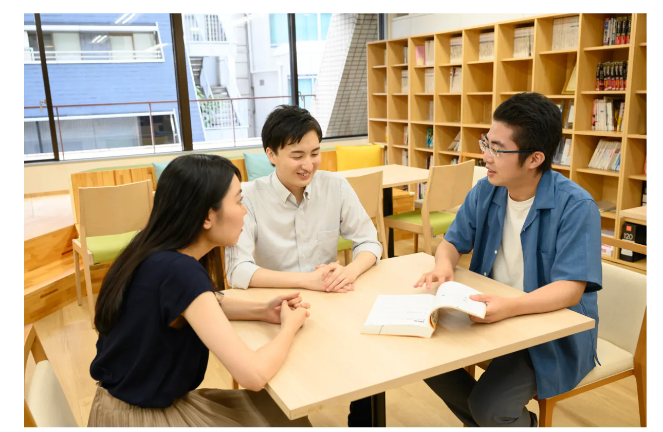 チームで課題を共に解決しています
