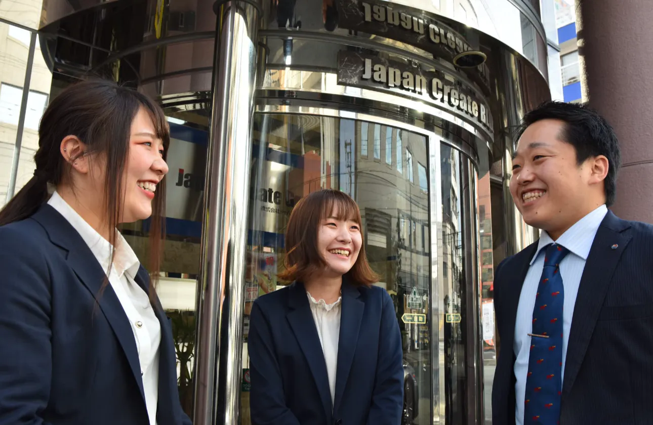月の平均残業時間11時間、完全週休二日制(土日祝休み)で年休125日!仕事とプライベートを両立できます!