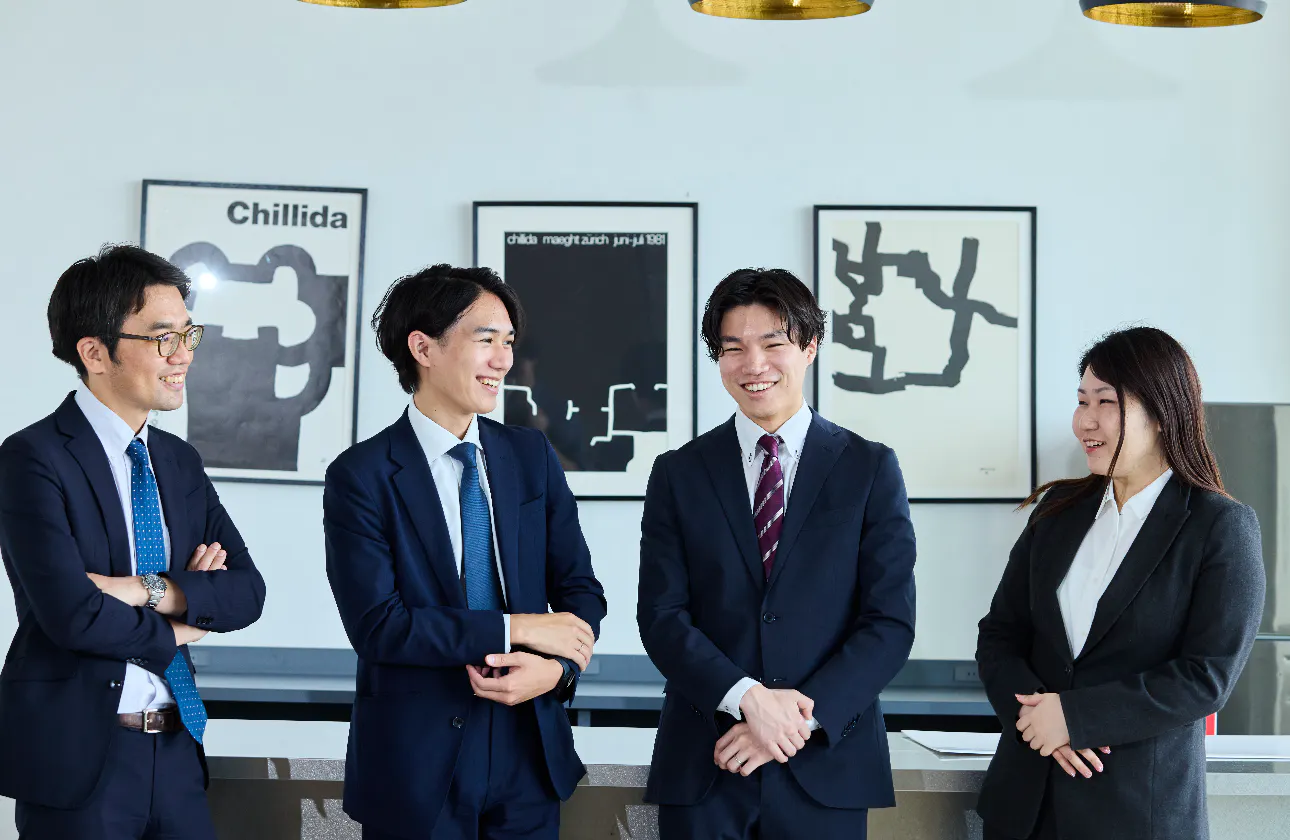 東証プライム上場企業グループで安定した基盤ながら、若手が裁量を持って挑戦できる環境
