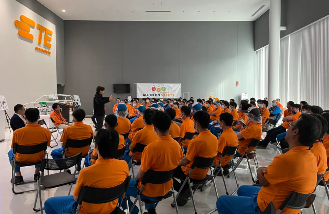 人々の成長を支援するさまざまな取り組みがあります