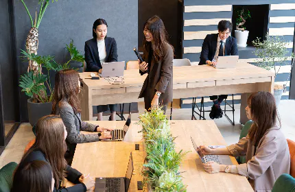 社員の平均年齢は27歳。今まさに成長中の企業。