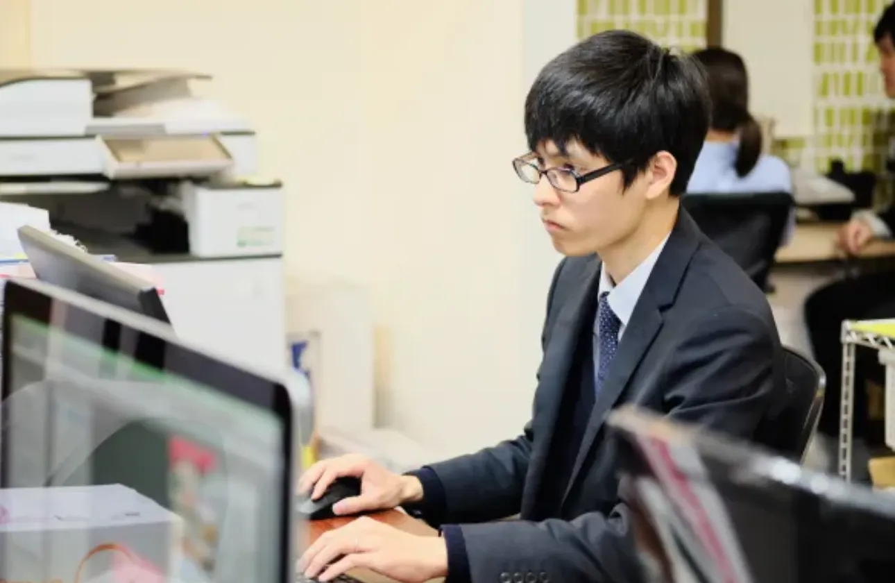 マーケティング・広報・営業・経理・人事・総務など、バックヤード職も活躍中!