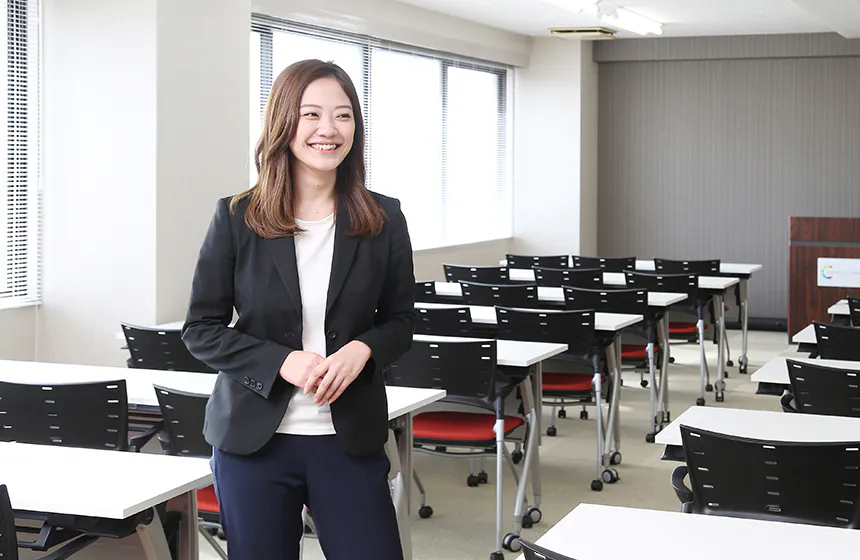 東証プライム上場の安定基盤と、20代で体感できる圧倒的成長!