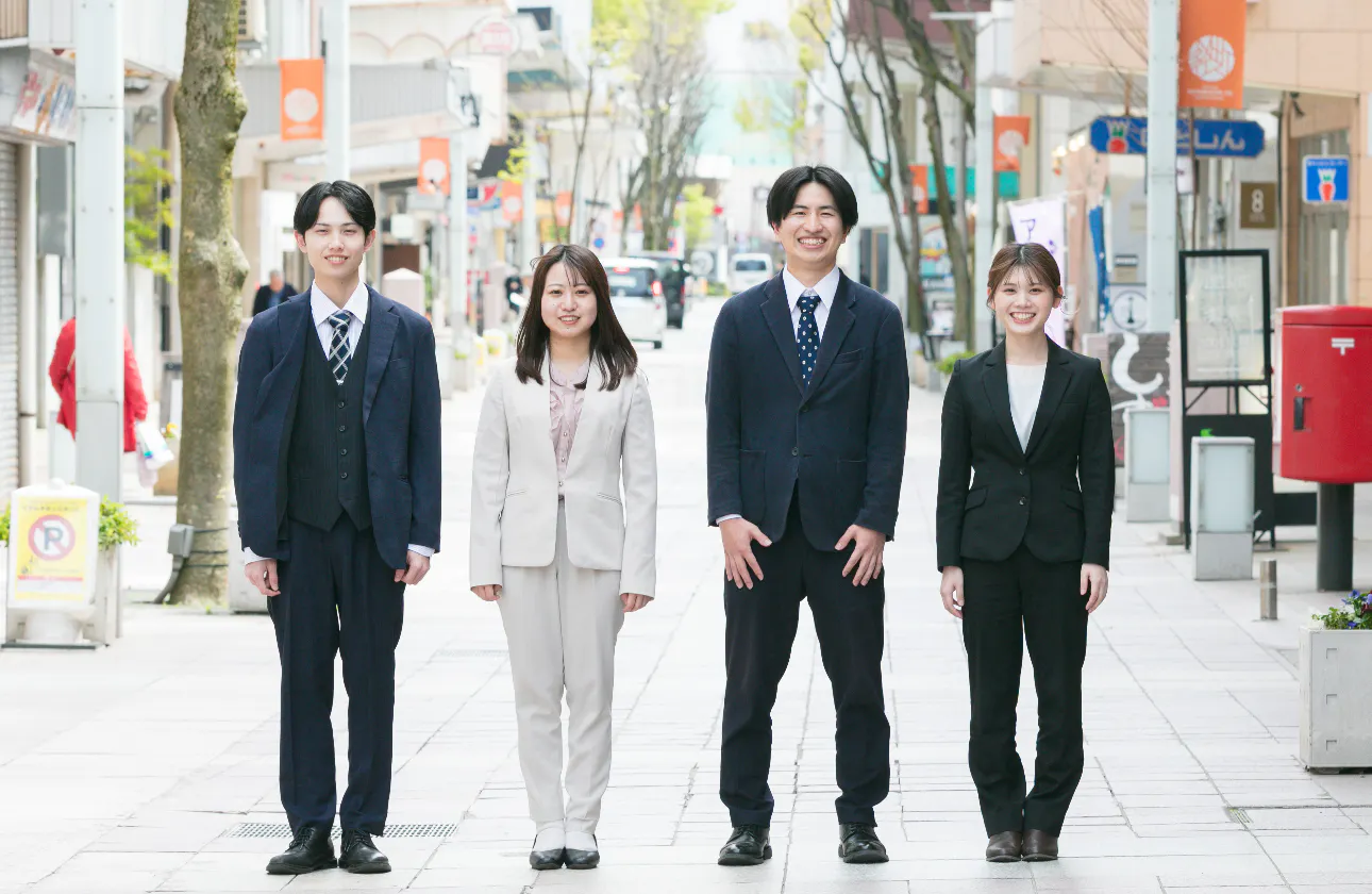 社長のモットーは「よく働き、よく遊べ」。年間休日129日、フレックス制度、年3回の大型連休が魅力!