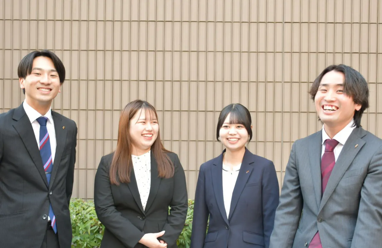 ―幅広いキャリア― キャリアの選択肢は十人十色!