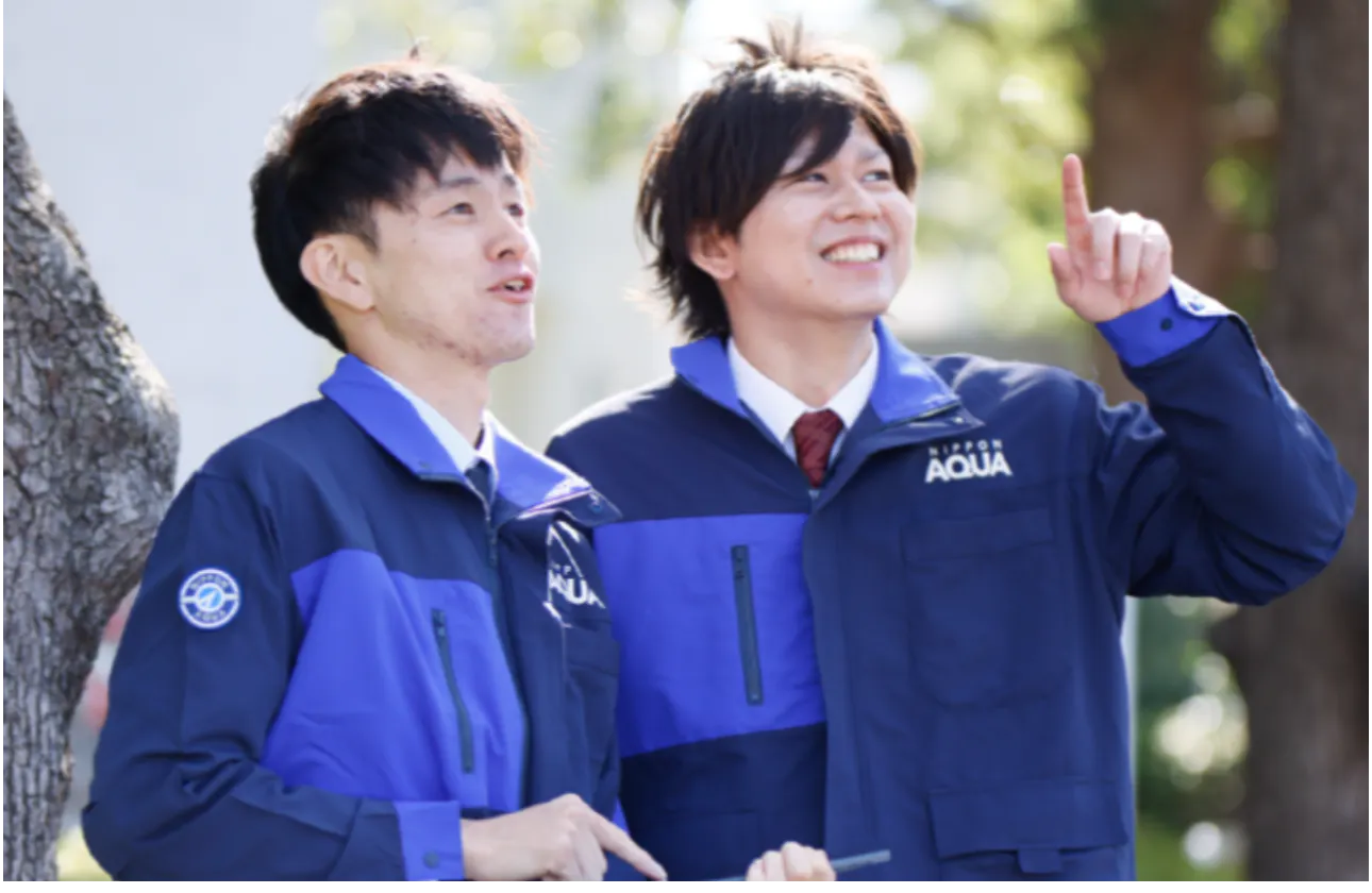 ◇チームワークでお客様満足を追求。助け合いながら、共に成長していく