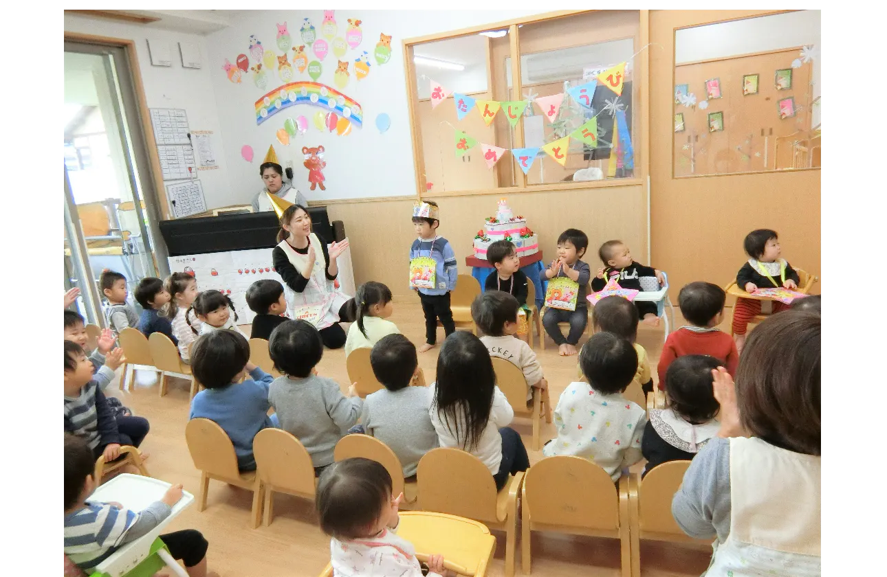 子育てと仕事を両立!事業内保育園