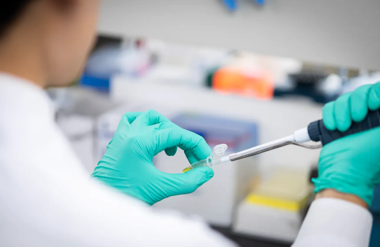 【医薬事業部】健康を支える医薬品・医療機器を幅広く展開