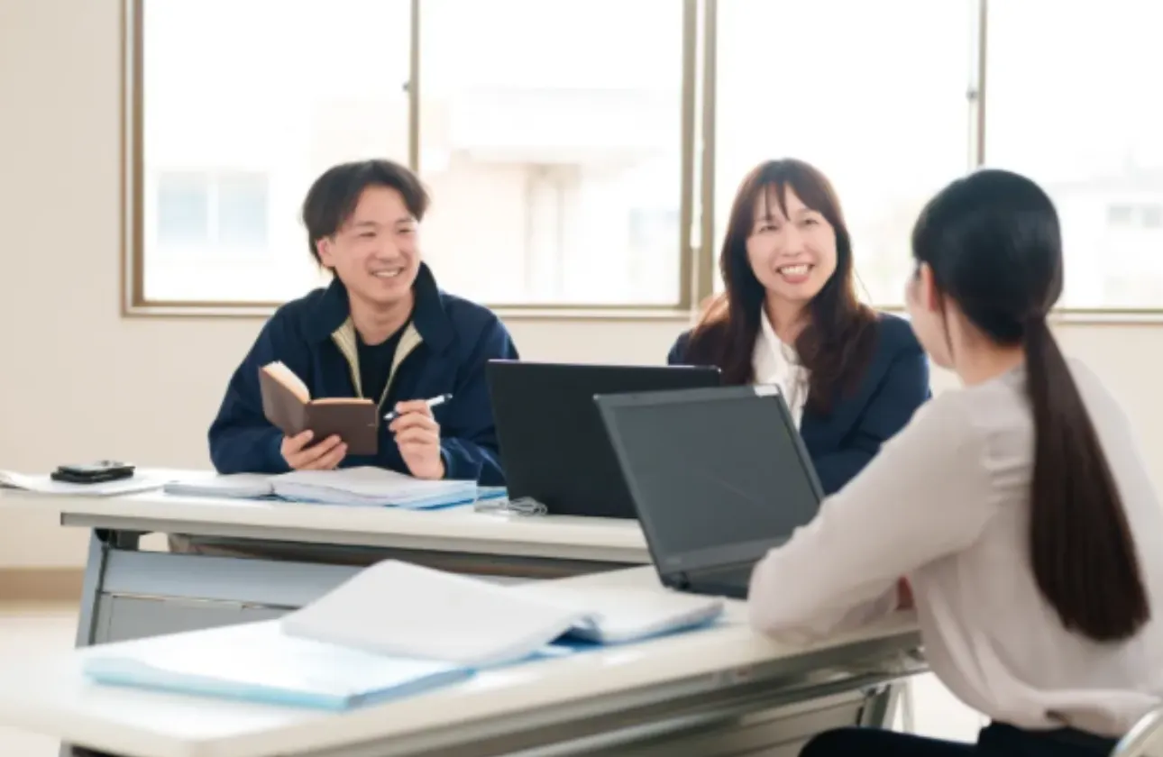 企業密着の サポート体制