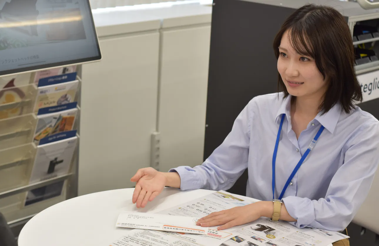 学校・官公庁・企業を中心にお客様の「業務改善」を支えています
