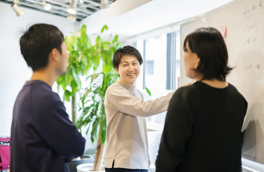 新卒採用｜事業リーダー・営業リーダー候補としての新卒メンバー