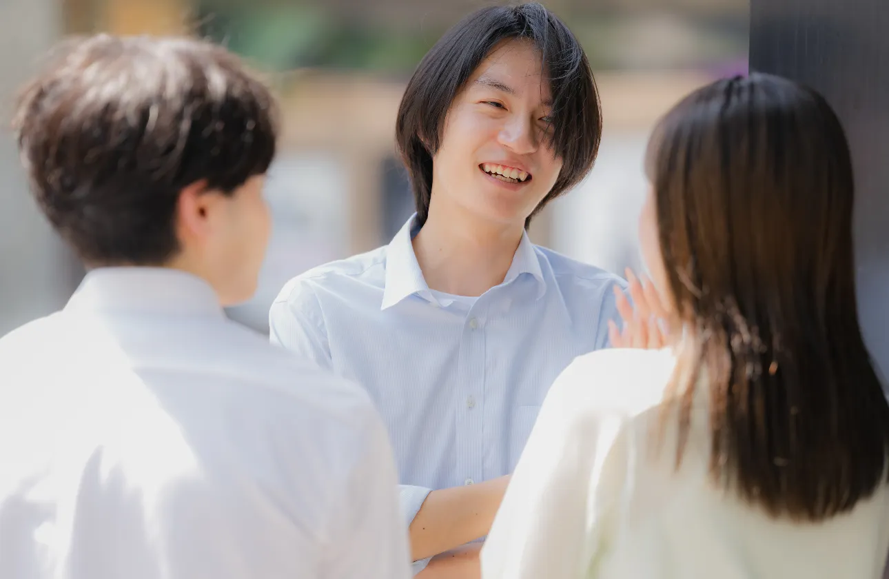 【社内交流が活発な環境】