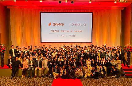 平均年齢約32歳。年齢にかかわらず若くから専門性を高め活躍する社員が多く在籍しています。
