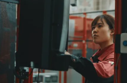 国内・世界ともに高く評価される金属加工機械の総合メーカー