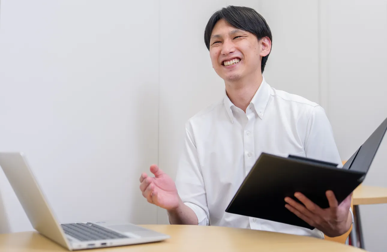 「広く浅く」ではなく「深く濃く」。自動車業界に特化しているから、本当に喜ばれる提案ができる！