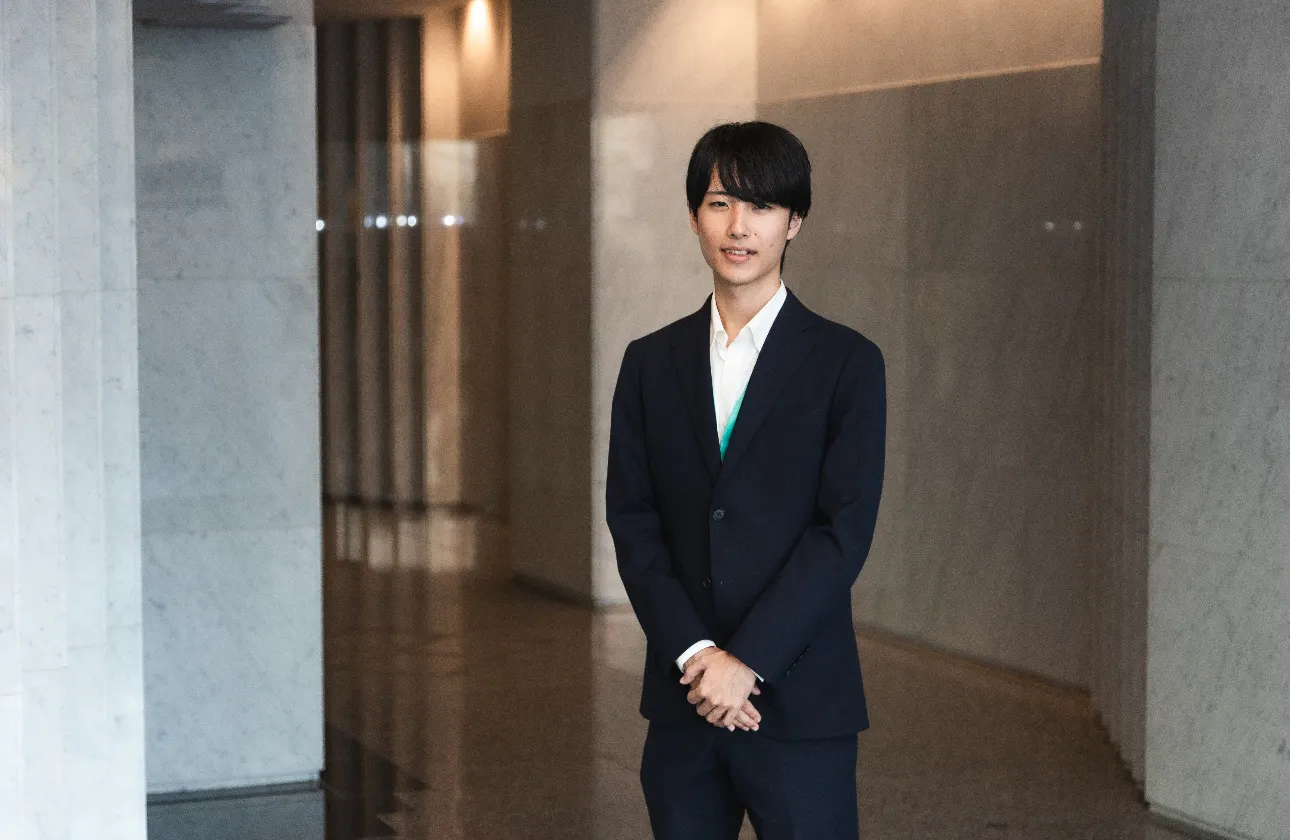 先輩社員インタビュー② 「技術を磨き、自分自身が価値になる仕事」