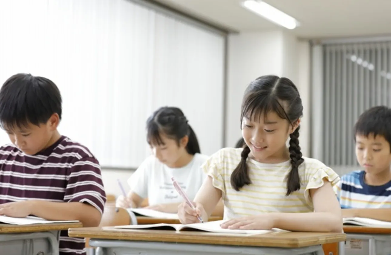 幅広い教育サービスで、学びを支える