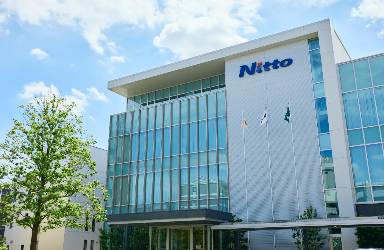 【職種紹介】
技術系職種:研究開発・生産技術・製造技術・品質保証
事務系職種:営業・管理系