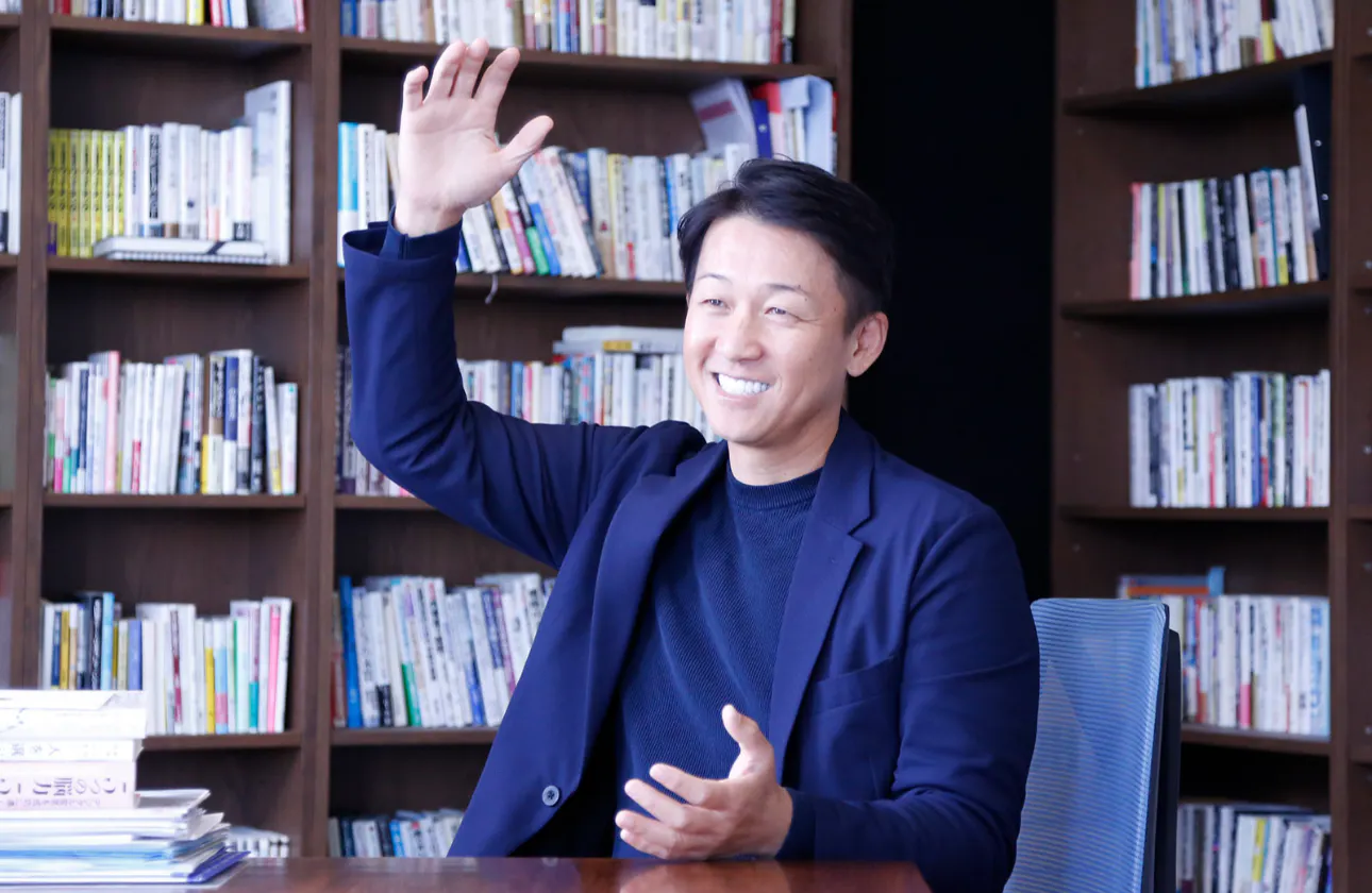 社長メッセージ~困った人を助けるという理念~