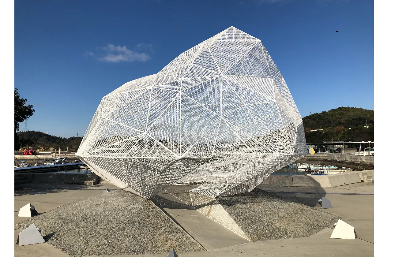 商社ながら建設業も手掛ける当社。直島パヴィリオンの施工にも携わりました。
※直島パヴィリオン 所有者:直島町 設計:藤本壮介建築設計事務所