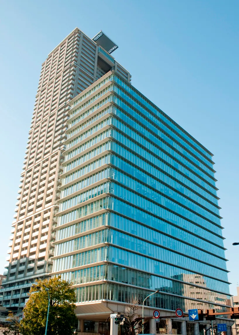 東京都中央区日本橋に位置するクレハの本社となります。