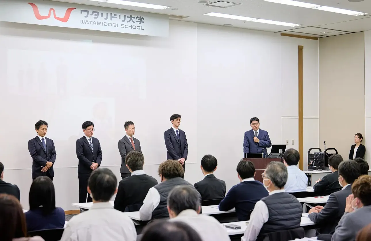 目指すは「ユニットバスの最強軍団」。自立したプロが育つ場所。