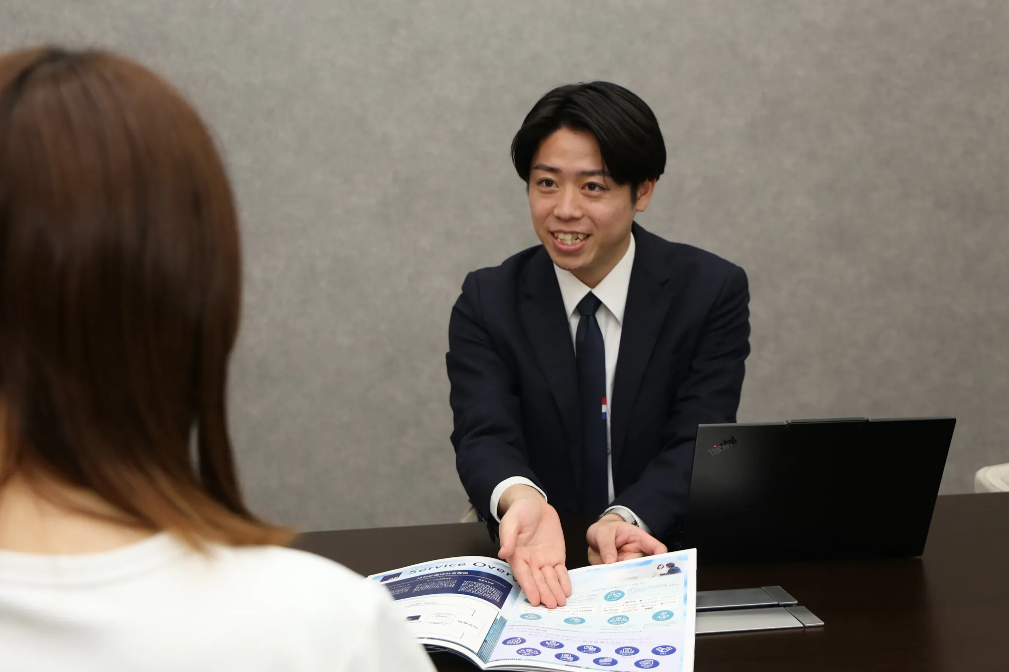 【学ぶ理由は、お客様の未来を創るため。実践と成長のサイクル】