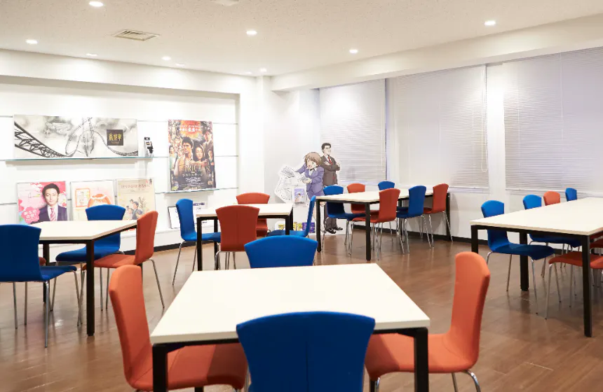 弊社の実績を展示しているスペースになります。
社内ミーティングやお客様との打ち合わせ時に利用しています。
