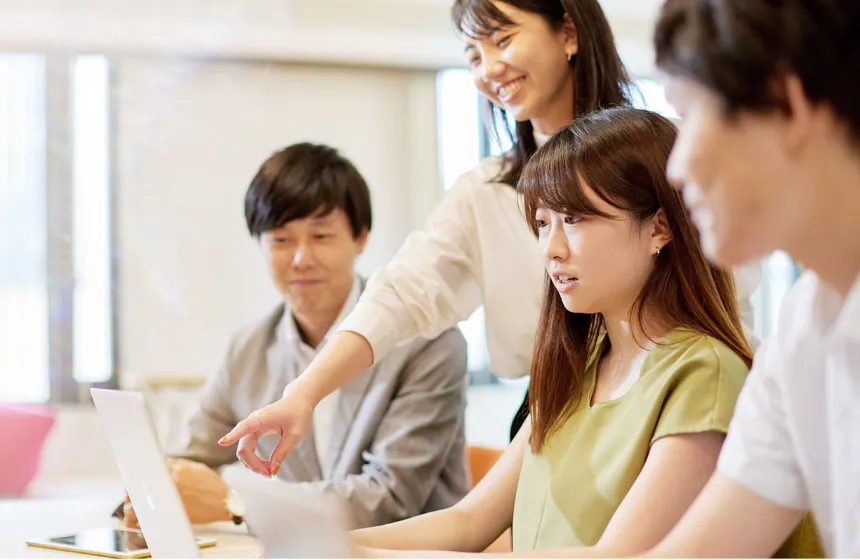 【新事業】人材教育・学生キャリア支援事業と地域創生事業