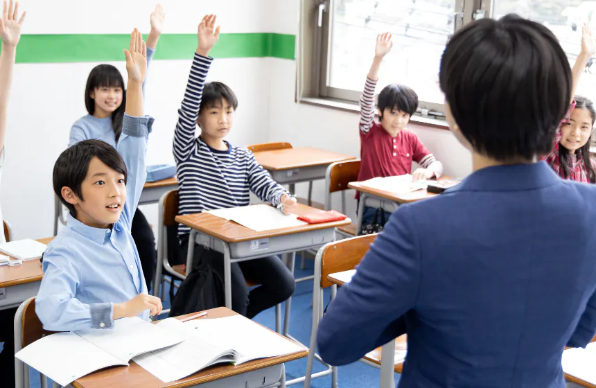 独自の授業スタイル【QOA授業】が生徒に「居場所」を与える