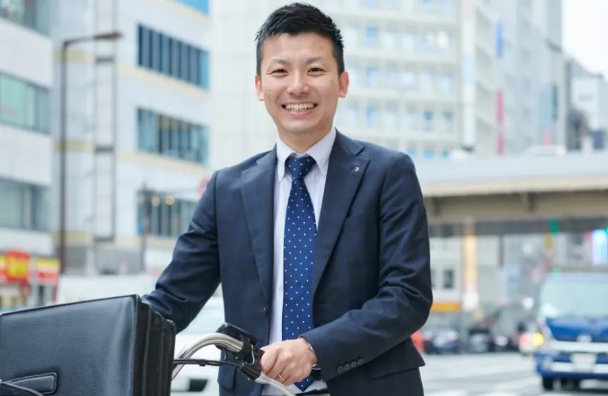 <人材観「おもしろい人材」>