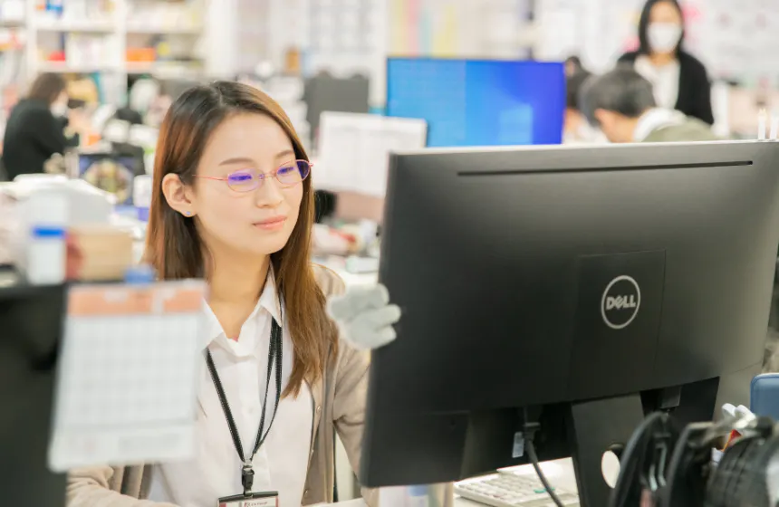 【1年で3年分の学び】本社(総合職)として、専門性を磨くことも多彩なキャリアを積むことができます。