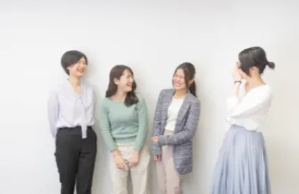 「＃すっぴん採用」の実施