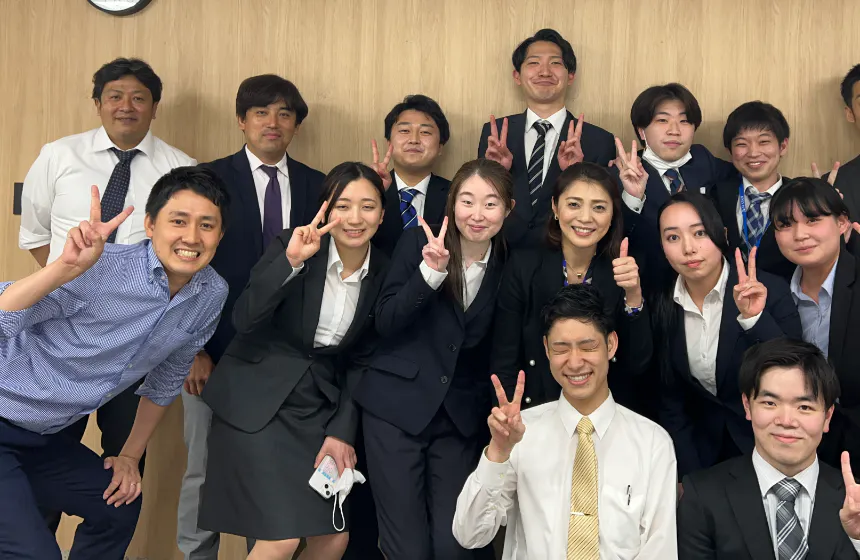 新入社員の懇親会の風景です。
他にもボーリング大会、スポーツ観戦など季節ごとにあらゆるイベントを行っています!