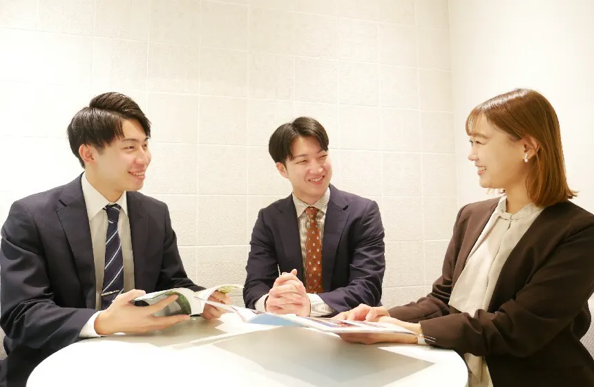 アジアビジネスの総代理人として、アジアの経済成長に貢献。