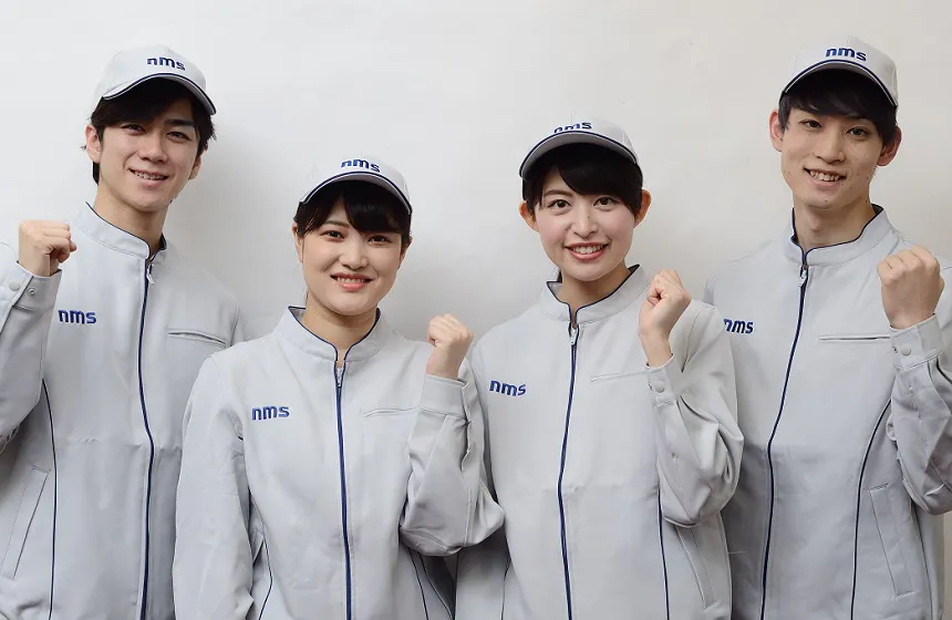 新入社員の7割が未経験からのスタート!安心の研修制度★