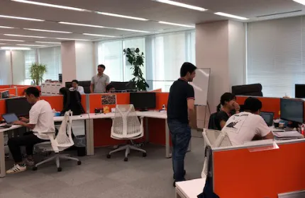 部門の壁を越え、知識の共有ができる
