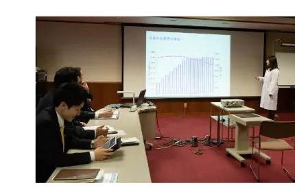 医薬品卸の薬剤師は、社内の研修・教育の責任者となっています。MSの高機能化に合わせ、より高度な研修を実施していきます。