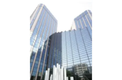 日立グループのIT企業として、30年以上にわたって公共性の高いシステムを手掛けてきた会社。高い技術力を武器に、数々のビッグプロジェクトに携わる。