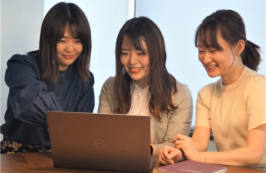一人ひとりが成長しながらも、仲間とやりがいを見つけていける、
そんな場所にしていきたいと考えています。