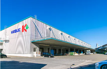 物流倉庫外観（中部支店）