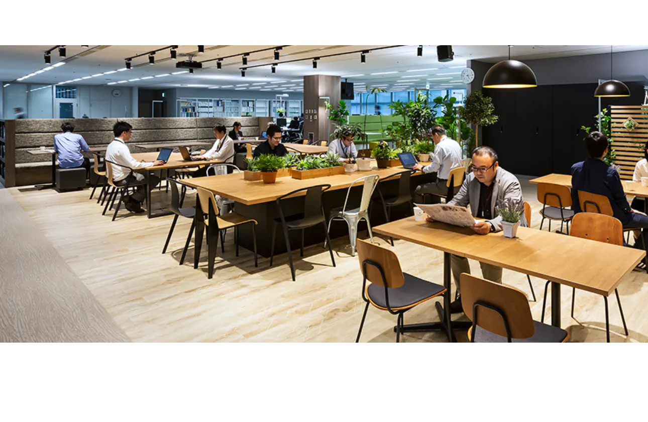 本店オフィスがリニューアルされて、会社の雰囲気もより明るくなりました!
本店以外の各現場のオフィスも着々とリニューアルを行っています。